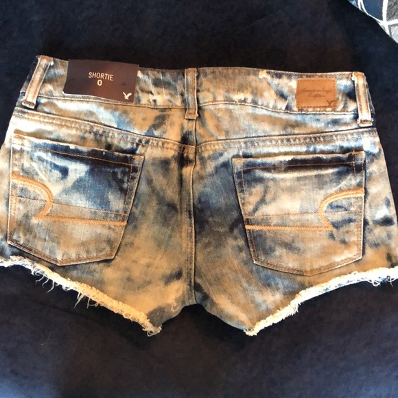 Jean shorts - Picture 3 of 3